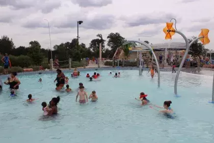 Como Regional Park Pool - children's pool