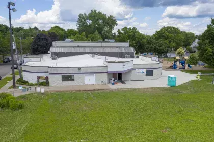 Image of Edgcumbe Recreation Center taken from air