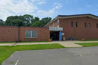 Merriam Park Recreation Center outside entrance